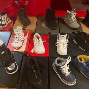 Toddler shoes size 8c